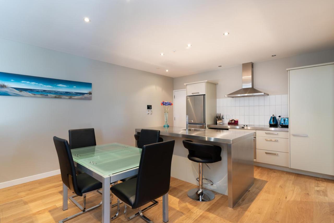 The Sands Waiheke Aparthotel Onetangi Bagian luar foto